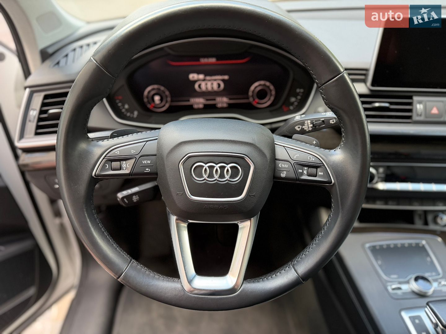 Audi Q5 2018 VIN WA1BNAFYXJ2246261 фото оголошення 14 з 44