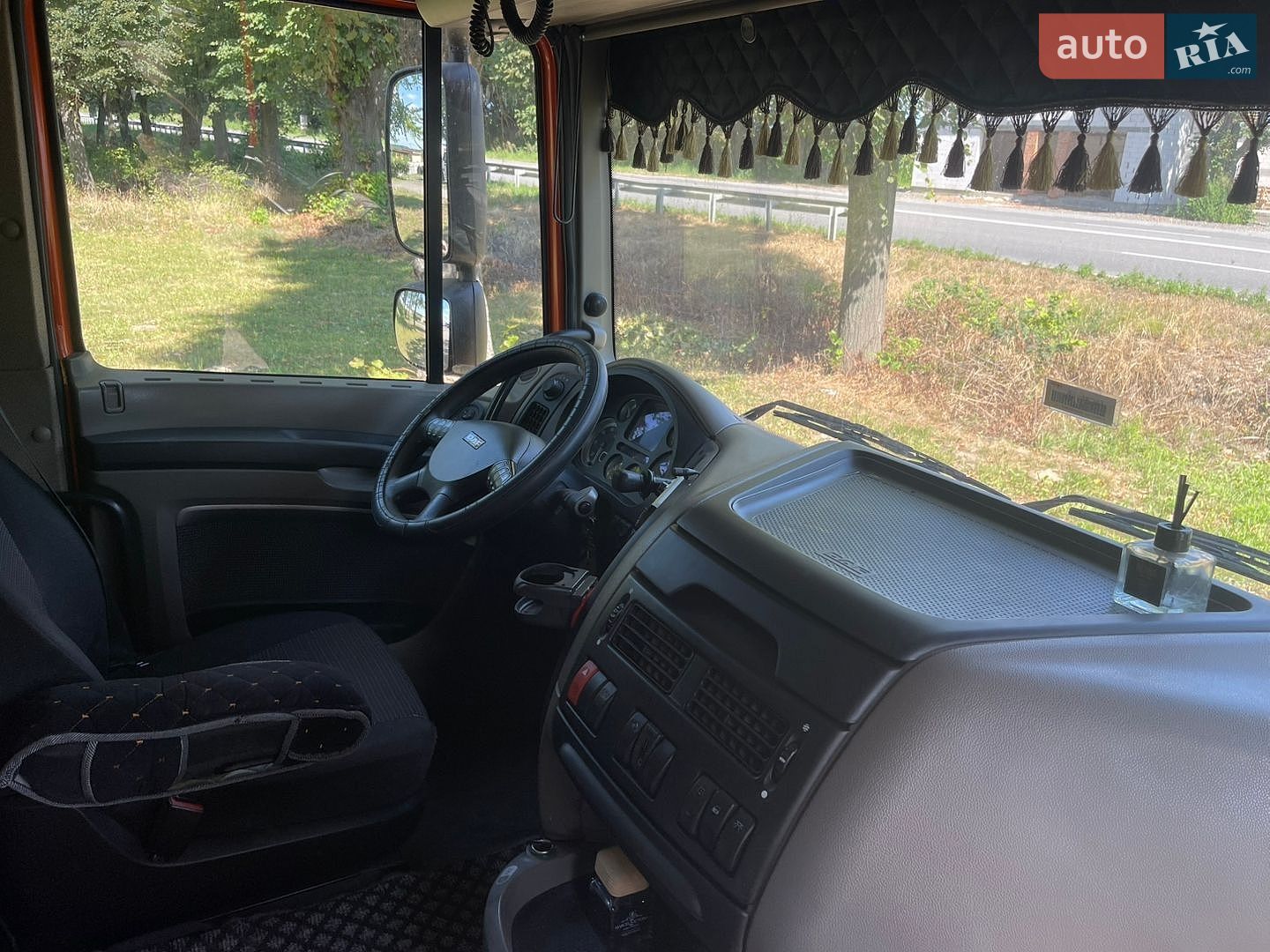 DAF XF 105 2013 VIN XLRTE47MS0E978445 фото оголошення 22 з 38