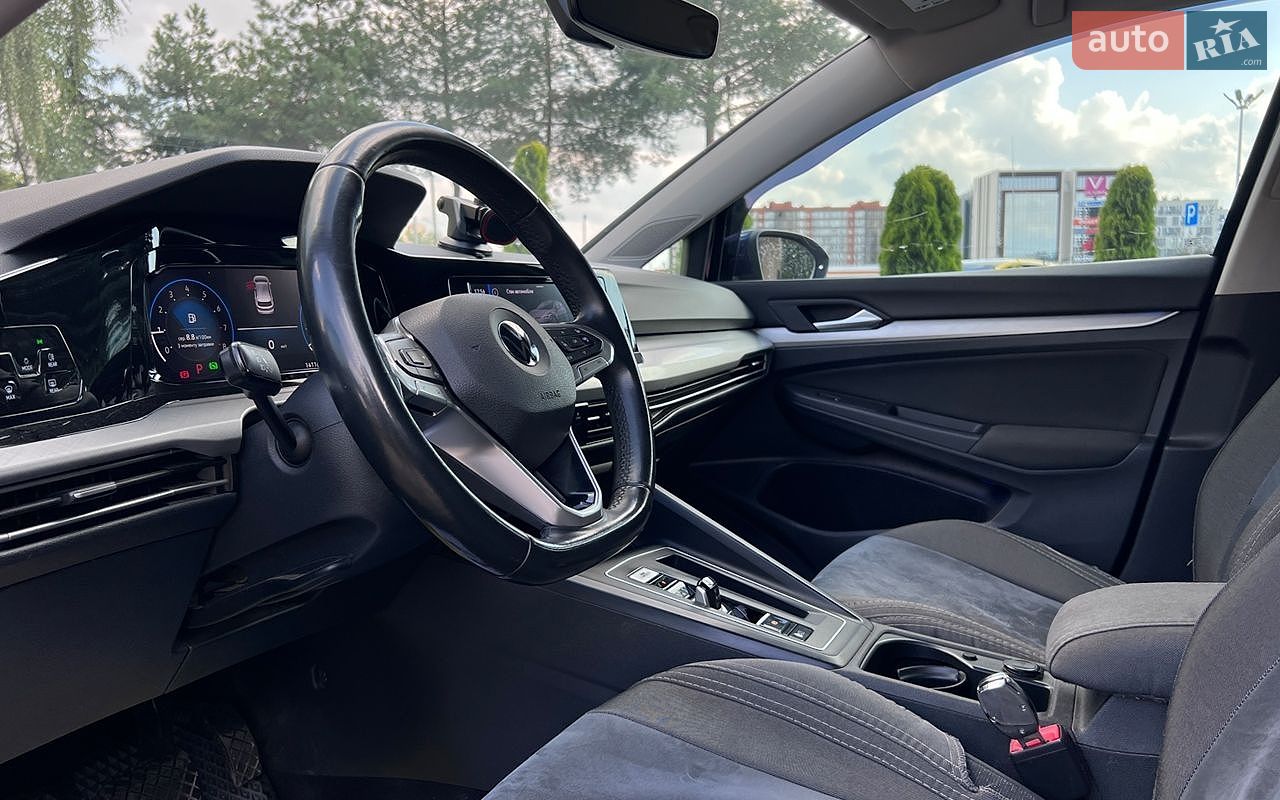 Volkswagen Golf 2021 VIN WVWZZZCDZMW113322 фото оголошення 10 з 23