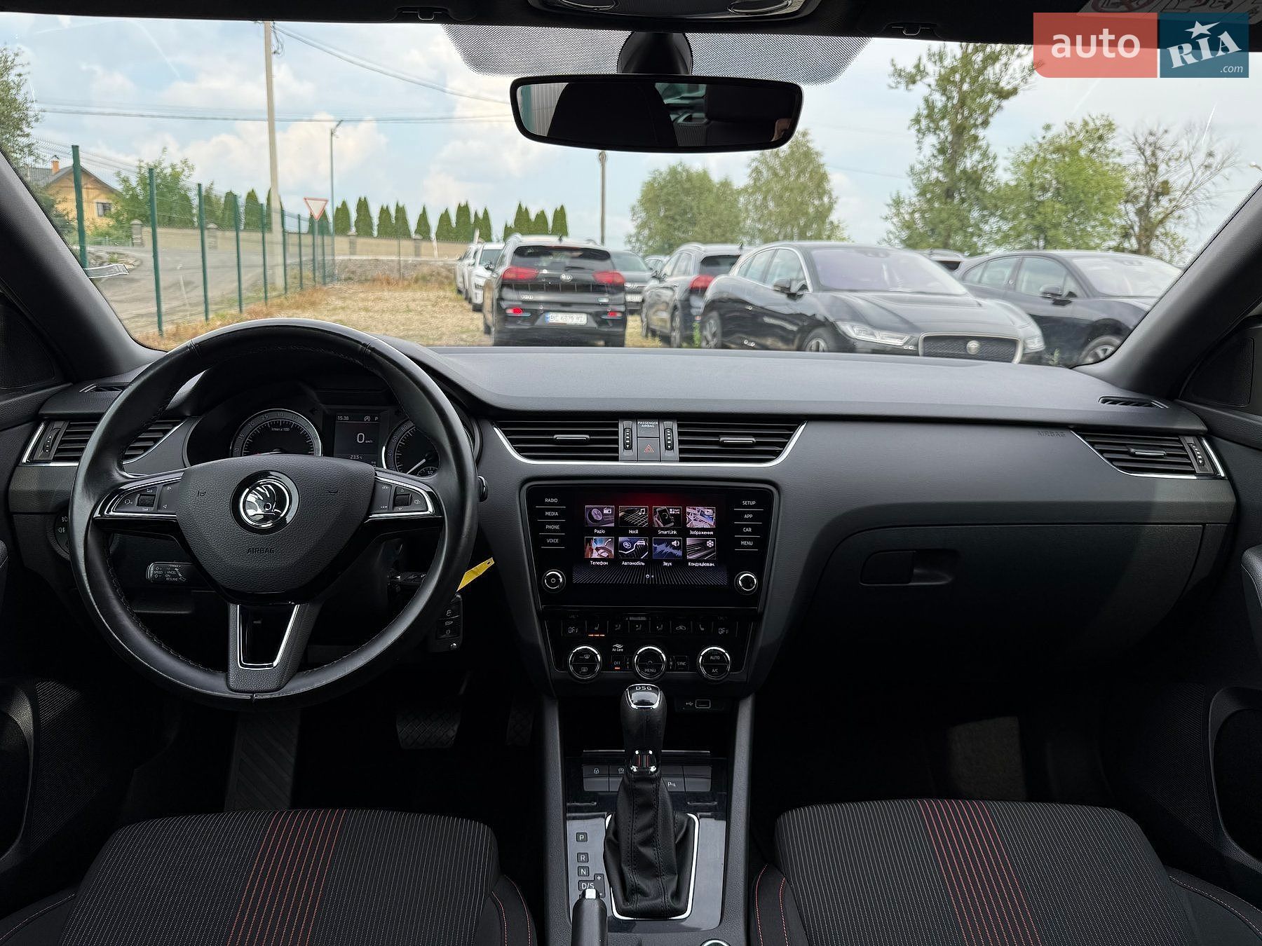 Skoda Octavia 2020 VIN TMBJJ7NE6L0187828 фото оголошення 3 з 101