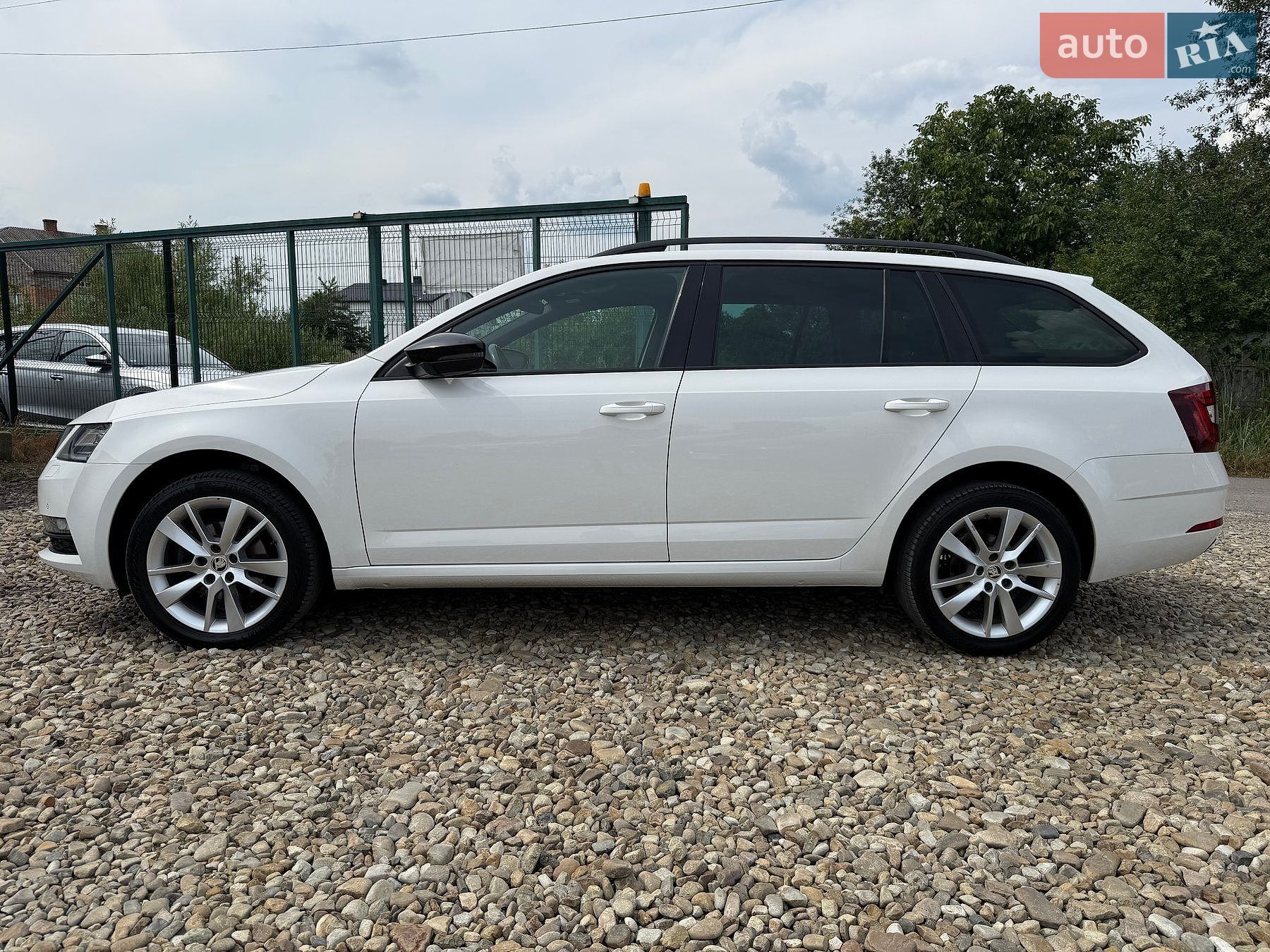 Skoda Octavia 2020 VIN TMBJJ7NE6L0187828 фото оголошення 17 з 101