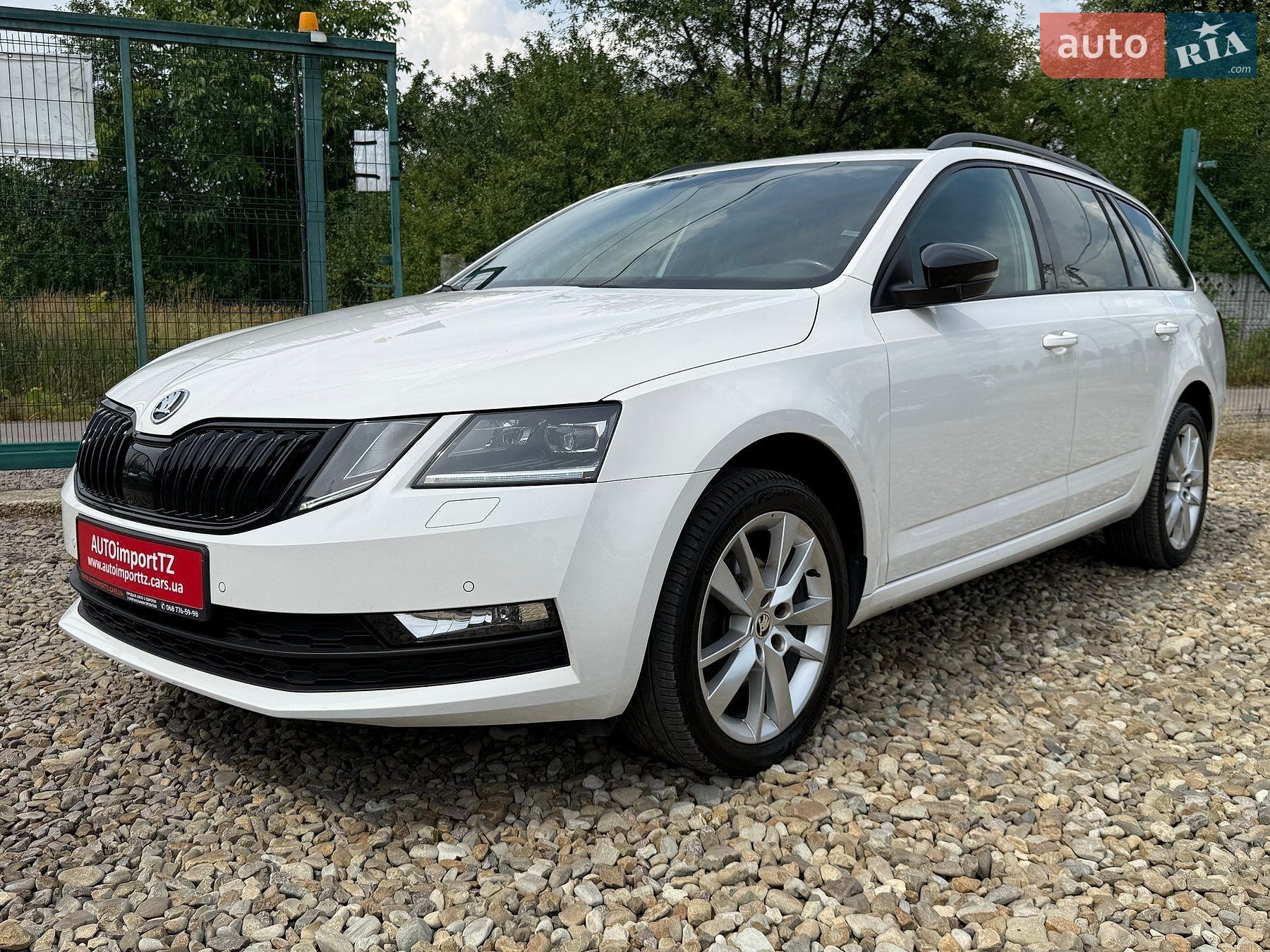 Skoda Octavia 2020 VIN TMBJJ7NE6L0187828 фото оголошення 16 з 101