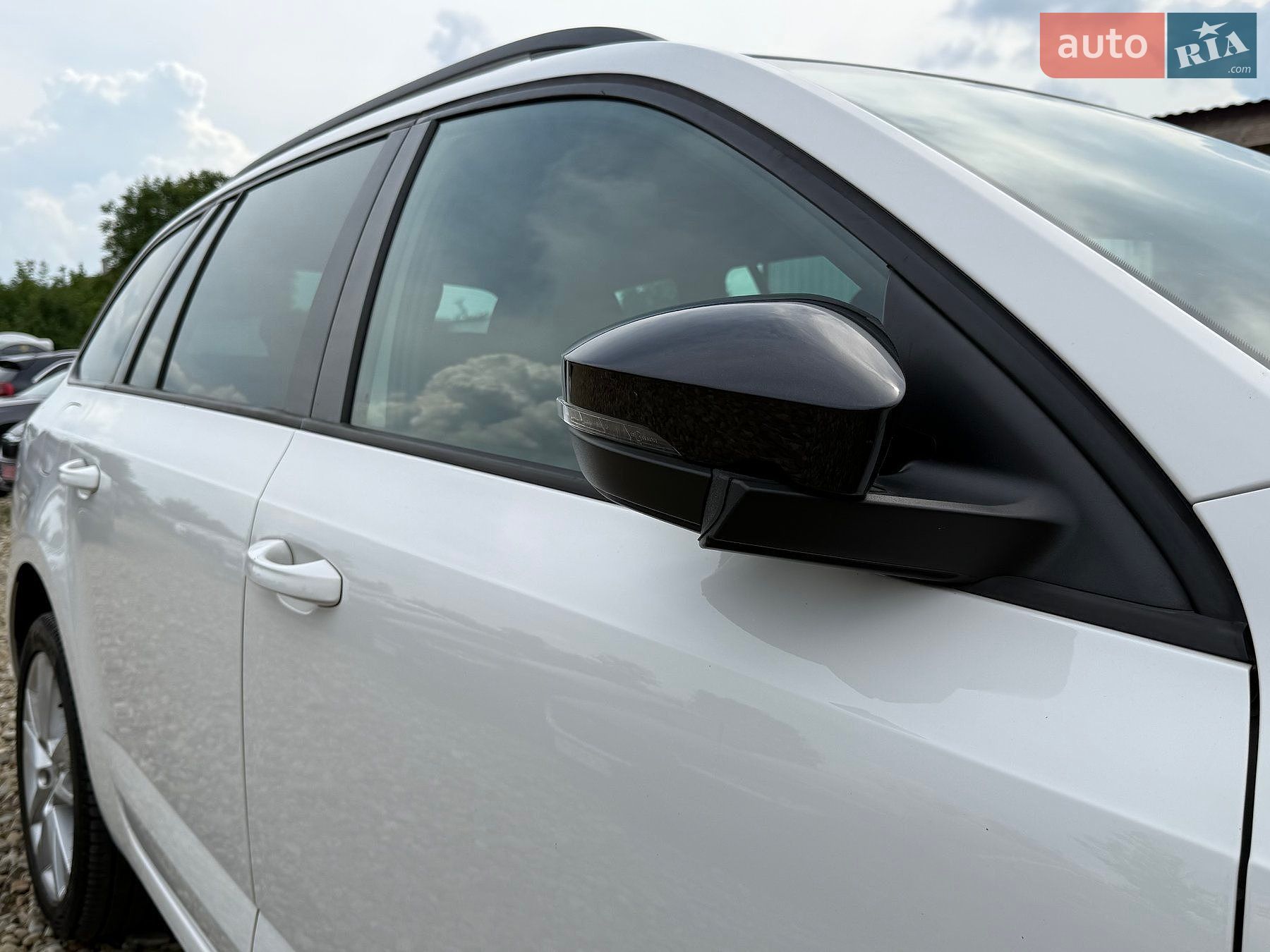 Skoda Octavia 2020 VIN TMBJJ7NE6L0187828 фото оголошення 24 з 101