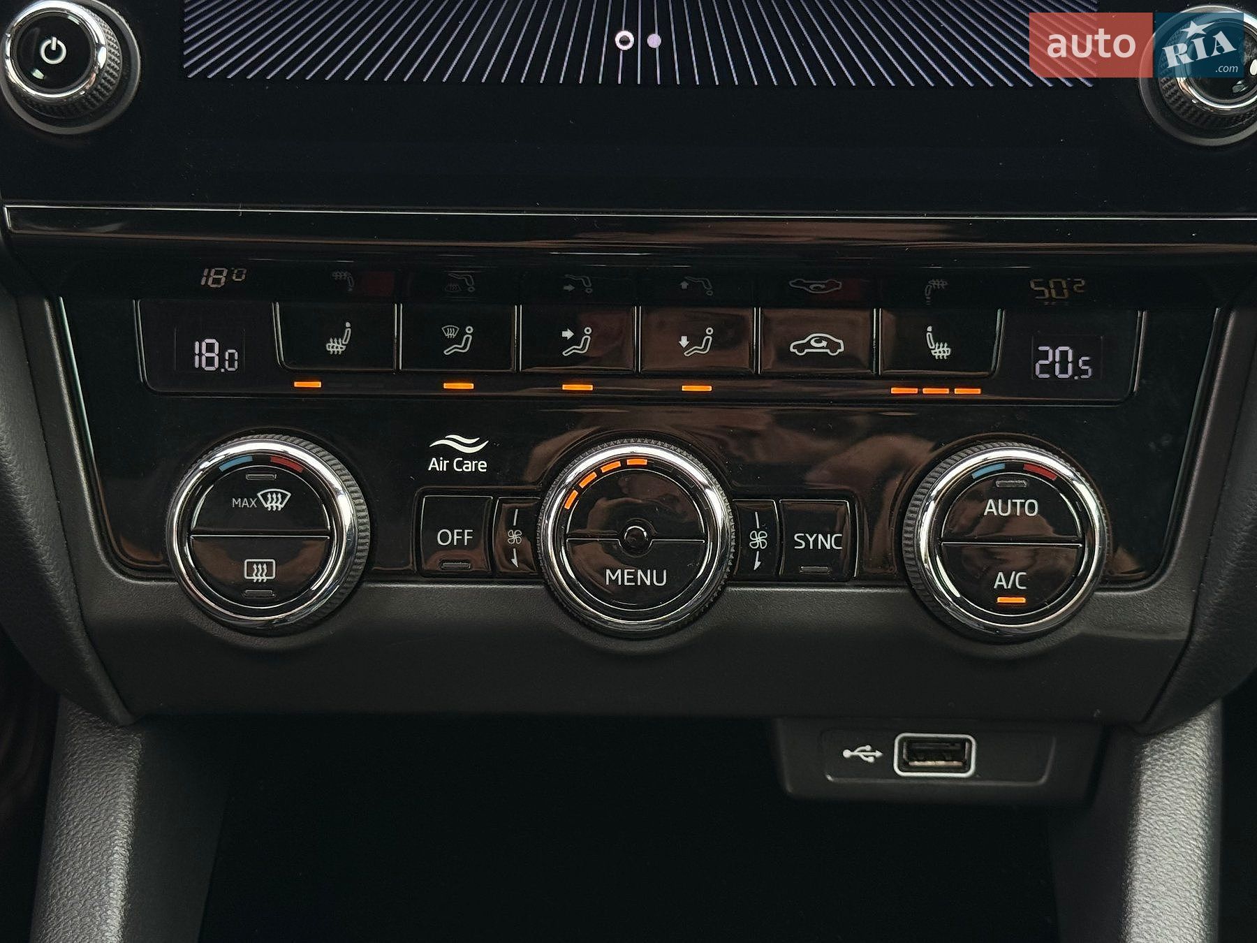 Skoda Octavia 2020 VIN TMBJJ7NE6L0187828 фото оголошення 49 з 101
