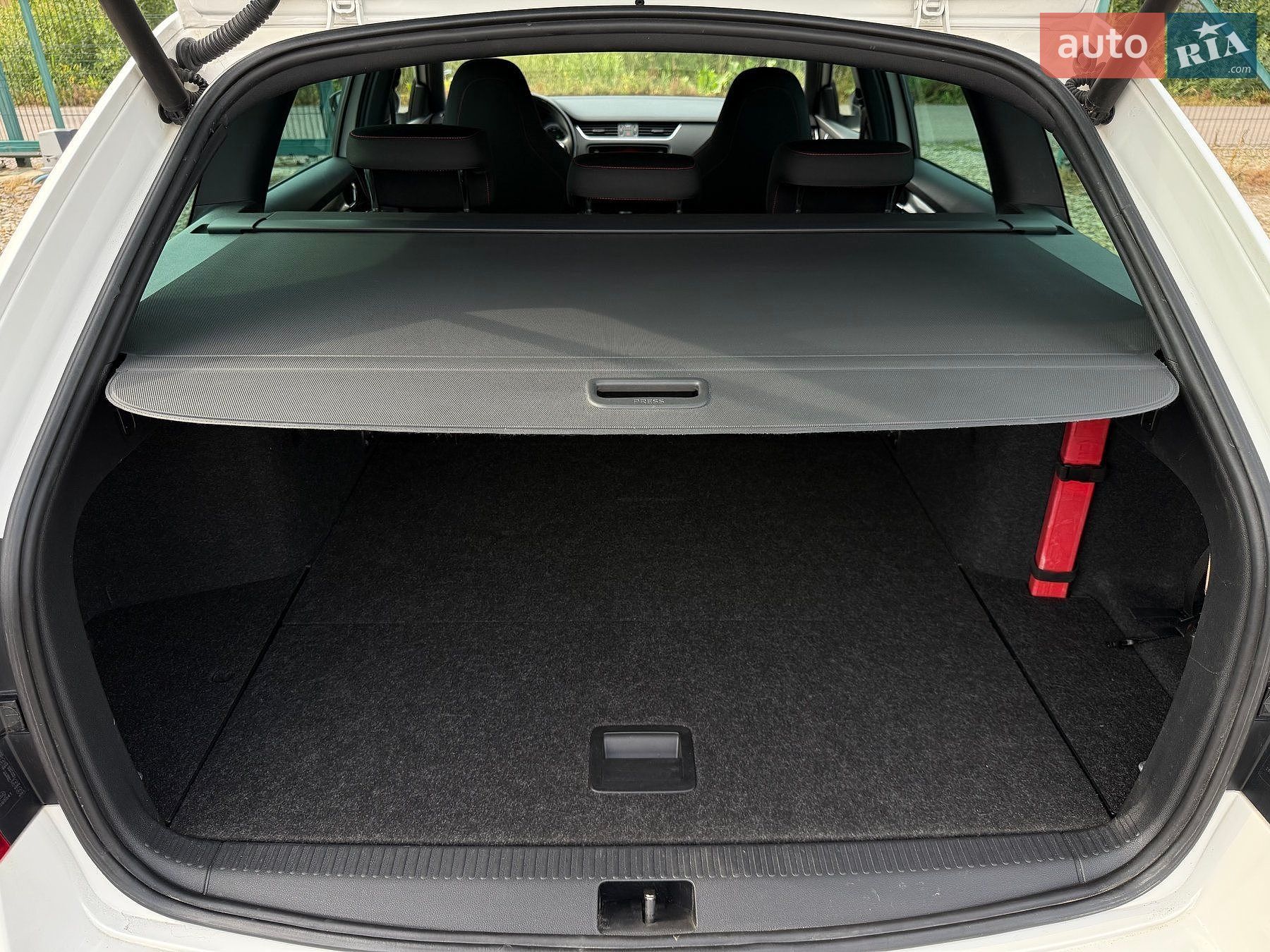 Skoda Octavia 2020 VIN TMBJJ7NE6L0187828 фото оголошення 89 з 101