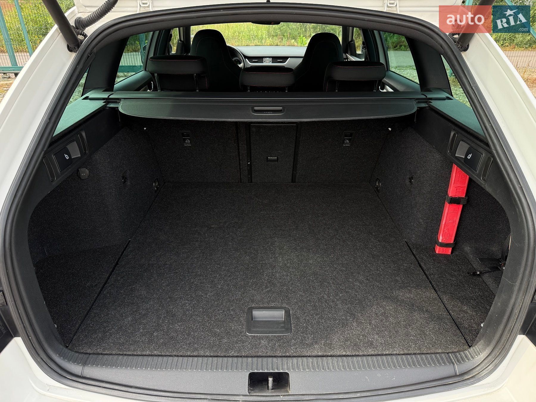 Skoda Octavia 2020 VIN TMBJJ7NE6L0187828 фото оголошення 90 з 101