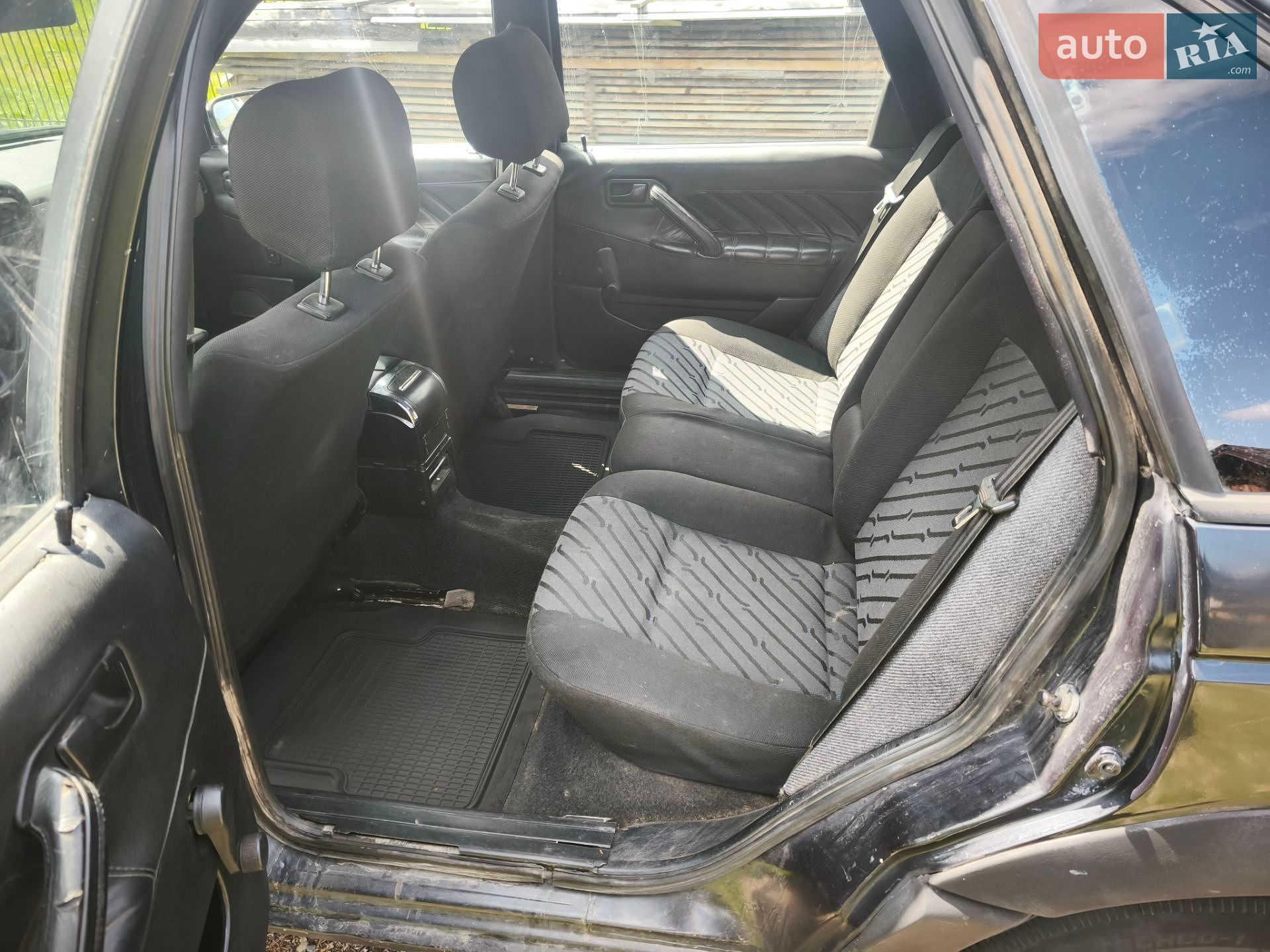 Volkswagen Passat 1993 VIN WVWZZZ31ZME190776 фото оголошення 6 з 6