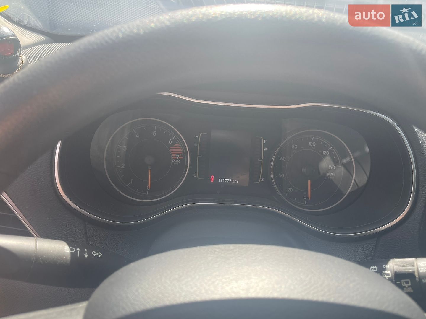 Jeep Cherokee 2019 VIN 1C4PJLCB2KD470262 фото оголошення 7 з 8