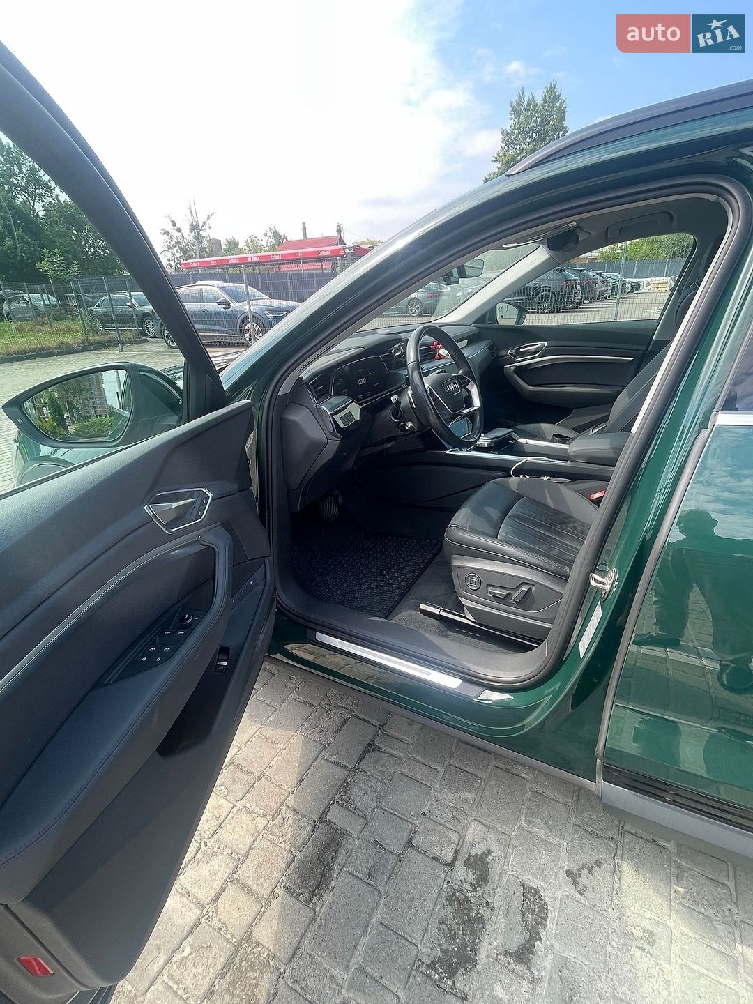 Audi e-tron 2022 VIN WAUZZZGE8NB027314 фото оголошення 6 з 6
