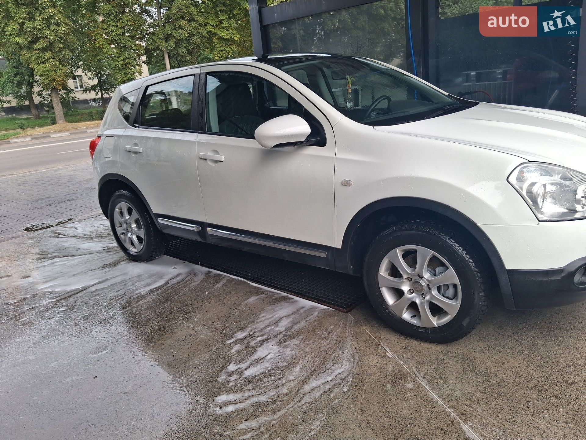 Nissan Qashqai 2009 VIN SJNFAAJ10U1411157 фото оголошення 2 з 13
