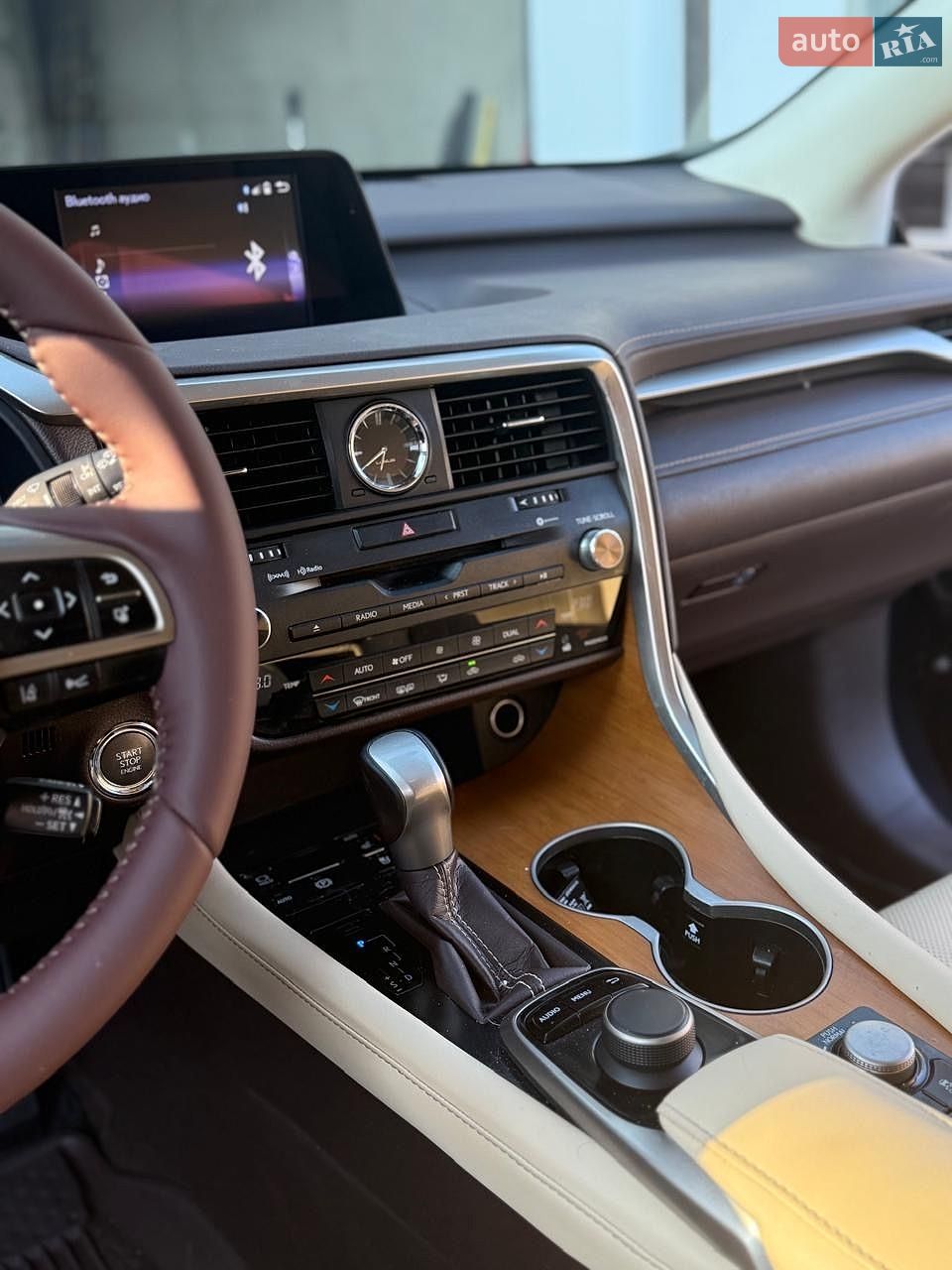 Lexus RX 2019 VIN 2T2BZMCA3KC211711 фото оголошення 11 з 14