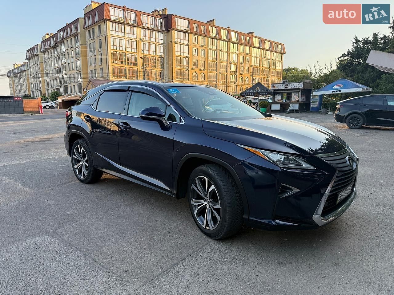 Lexus RX 2019 VIN 2T2BZMCA3KC211711 фото оголошення 5 з 14