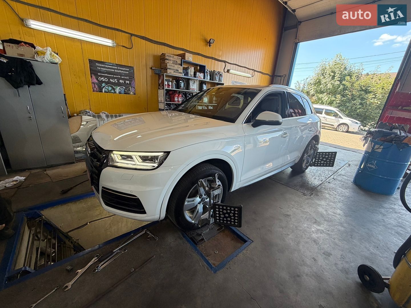 Audi Q5 2018 VIN WA1BNAFYXJ2246261 фото оголошення 41 з 44