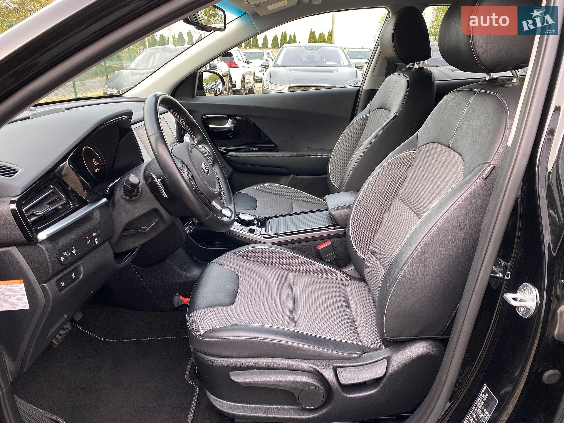 Kia Niro 2021 VIN KNACC81GFM5063956 фото оголошення 24 з 71