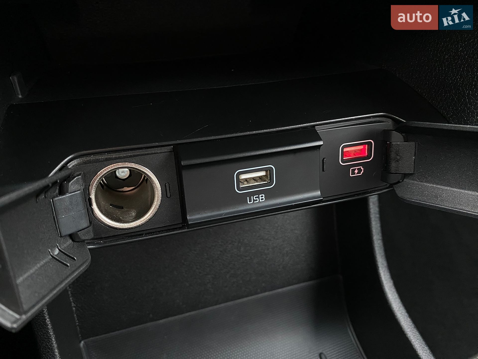 Kia Niro 2021 VIN KNACC81GFM5063956 фото оголошення 47 з 71