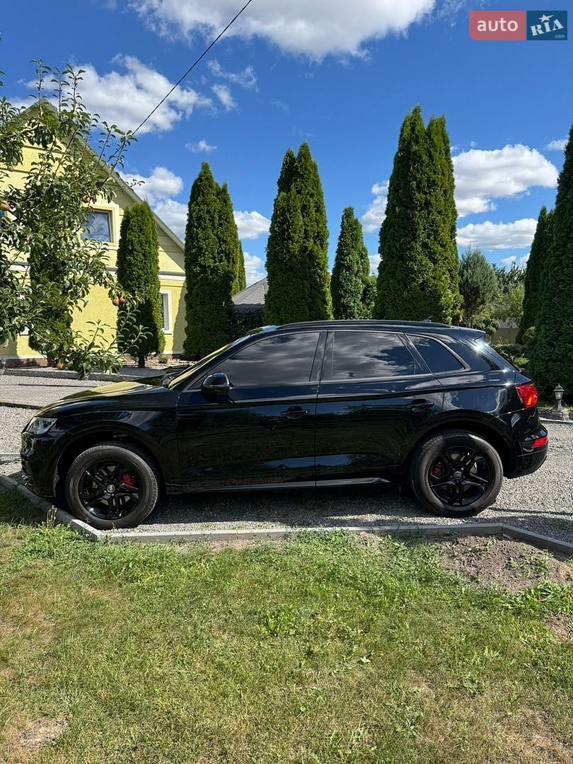 Audi Q5 2018 VIN WA1ANAFY9J2204708 фото оголошення 6 з 20