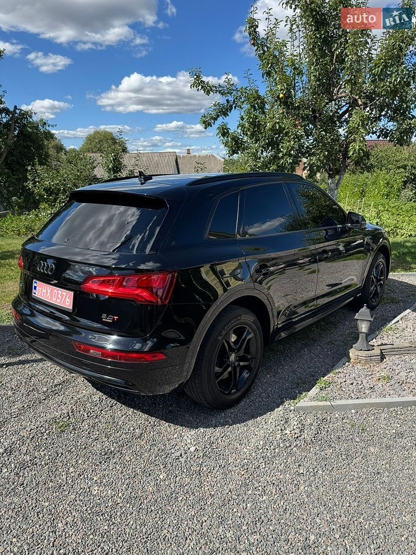 Audi Q5 2018 VIN WA1ANAFY9J2204708 фото оголошення 8 з 20