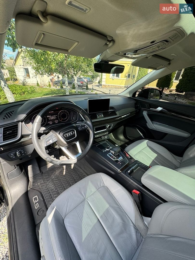 Audi Q5 2018 VIN WA1ANAFY9J2204708 фото оголошення 11 з 20