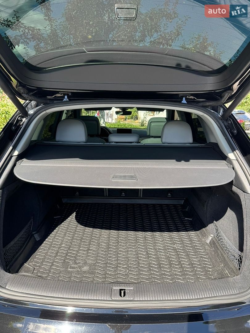 Audi Q5 2018 VIN WA1ANAFY9J2204708 фото оголошення 16 з 20