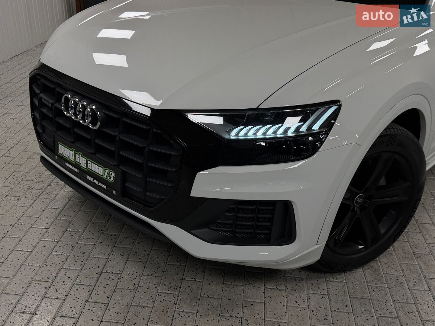 Audi Q8 2020 VIN WAUZZZF14MD011502 фото оголошення 11 з 55