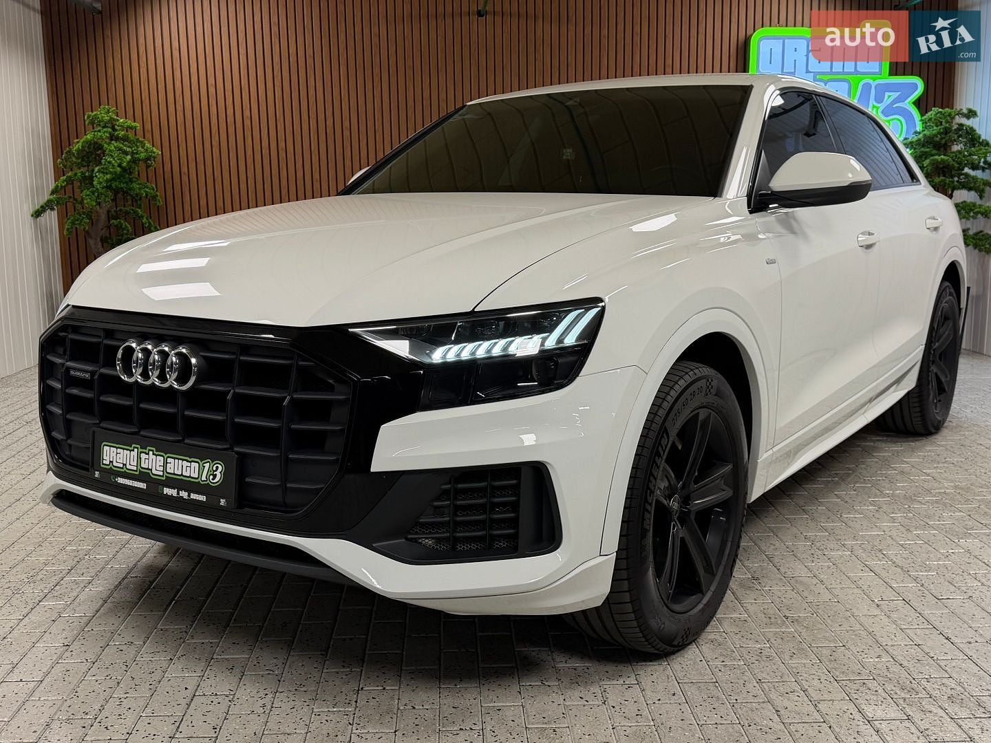 Audi Q8 2020 VIN WAUZZZF14MD011502 фото оголошення 8 з 55