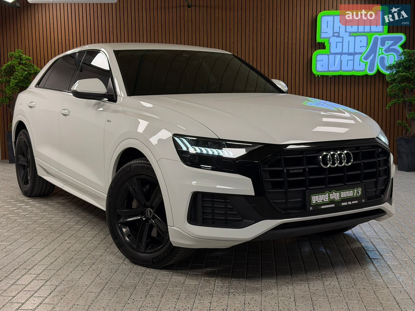 Audi Q8 2020 VIN WAUZZZF14MD011502 фото оголошення 14 з 55