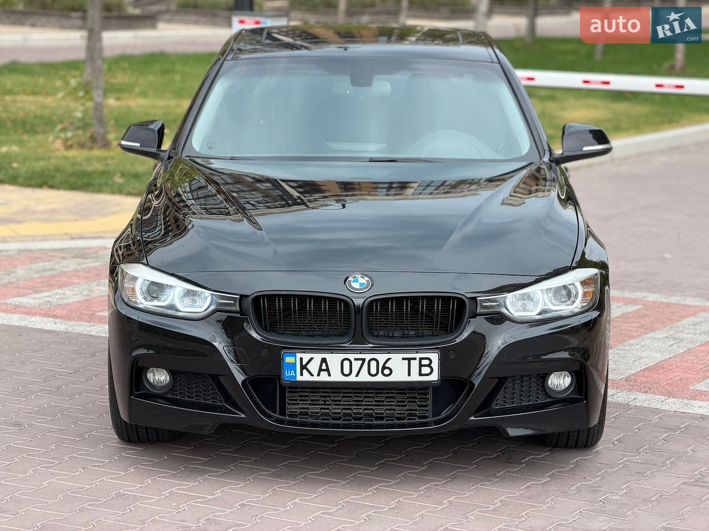 BMW 3 Series 2015 VIN WBA3D3C56FK158525 фото оголошення 4 з 42