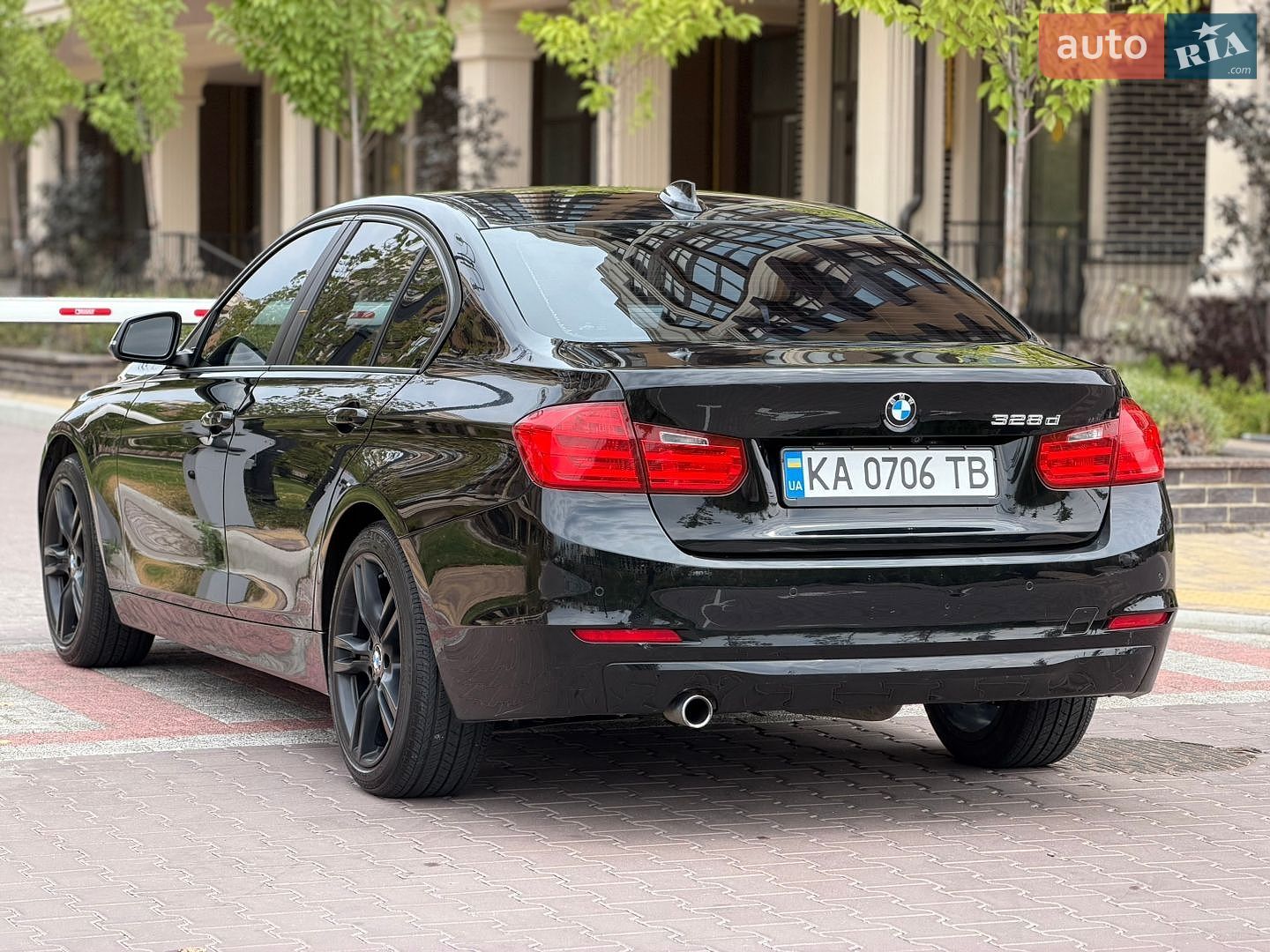 BMW 3 Series 2015 VIN WBA3D3C56FK158525 фото оголошення 17 з 42
