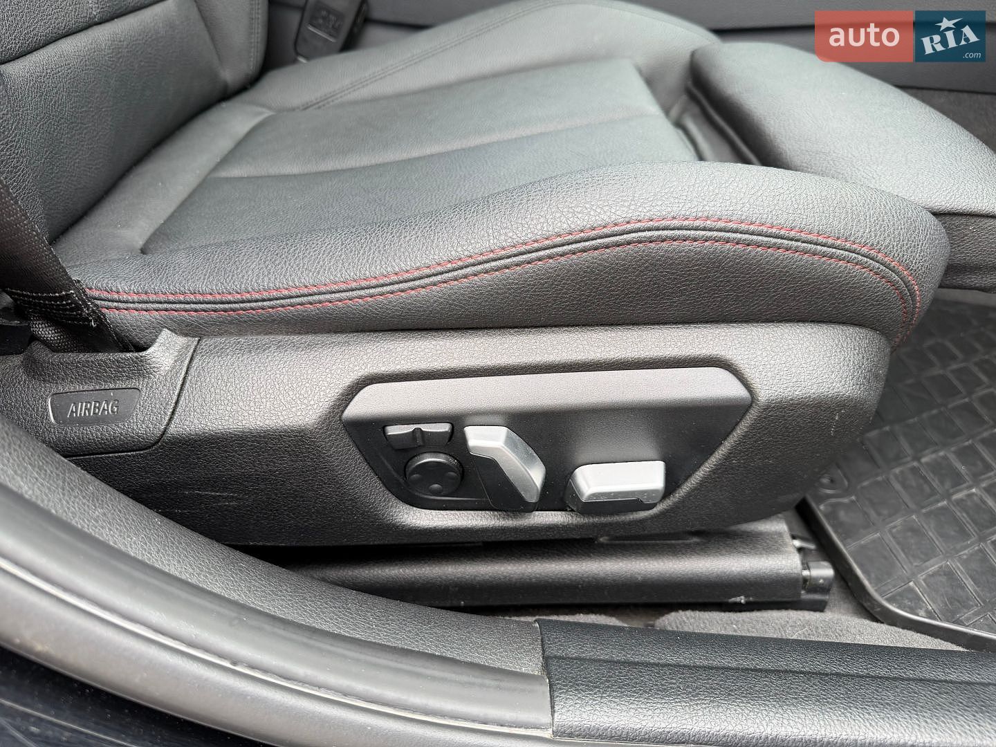BMW 3 Series 2015 VIN WBA3D3C56FK158525 фото оголошення 35 з 42