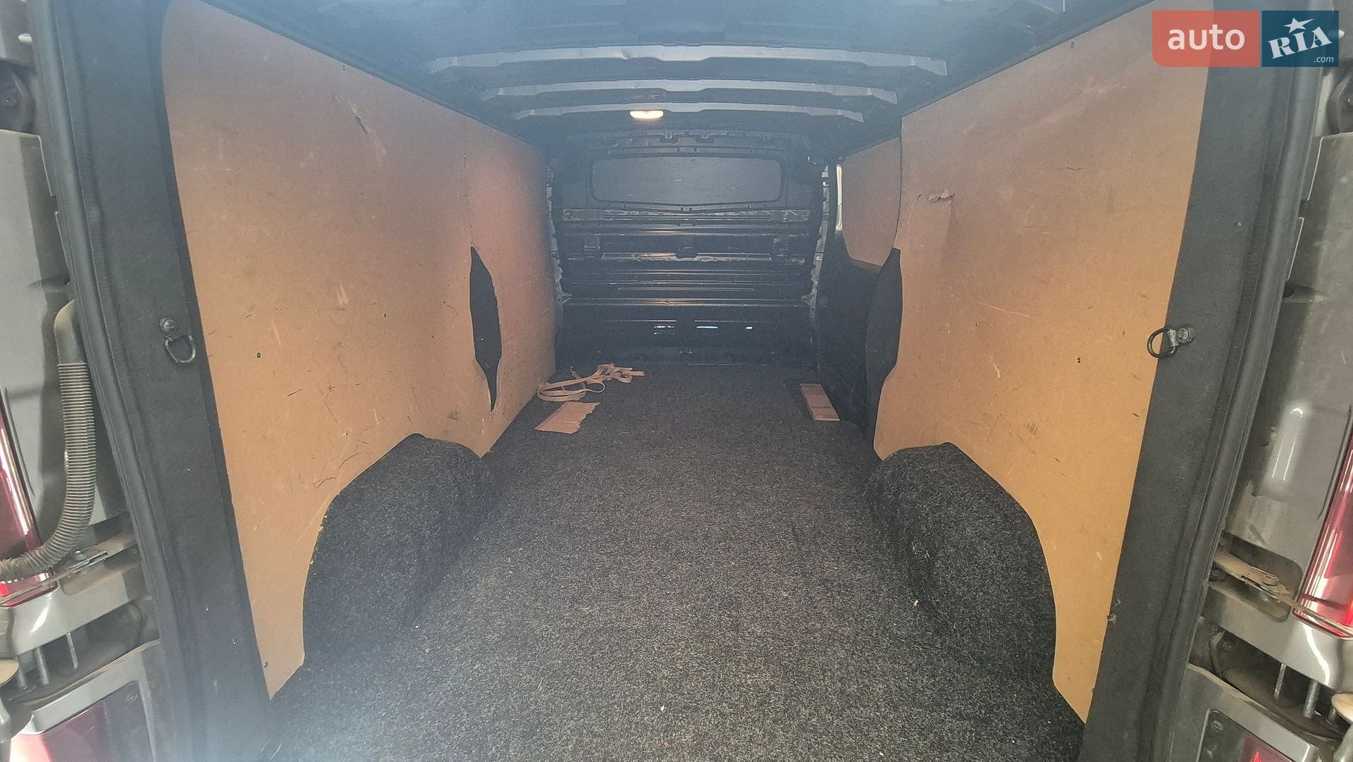 RENAULT TRAFIC 2018 VIN VF1FL000562263694 фото оголошення 5 з 22