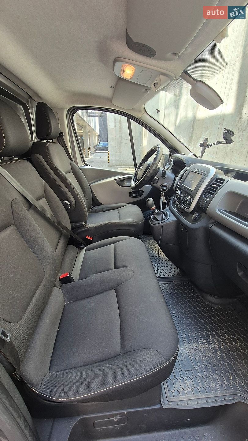 RENAULT TRAFIC 2018 VIN VF1FL000562263694 фото оголошення 13 з 22