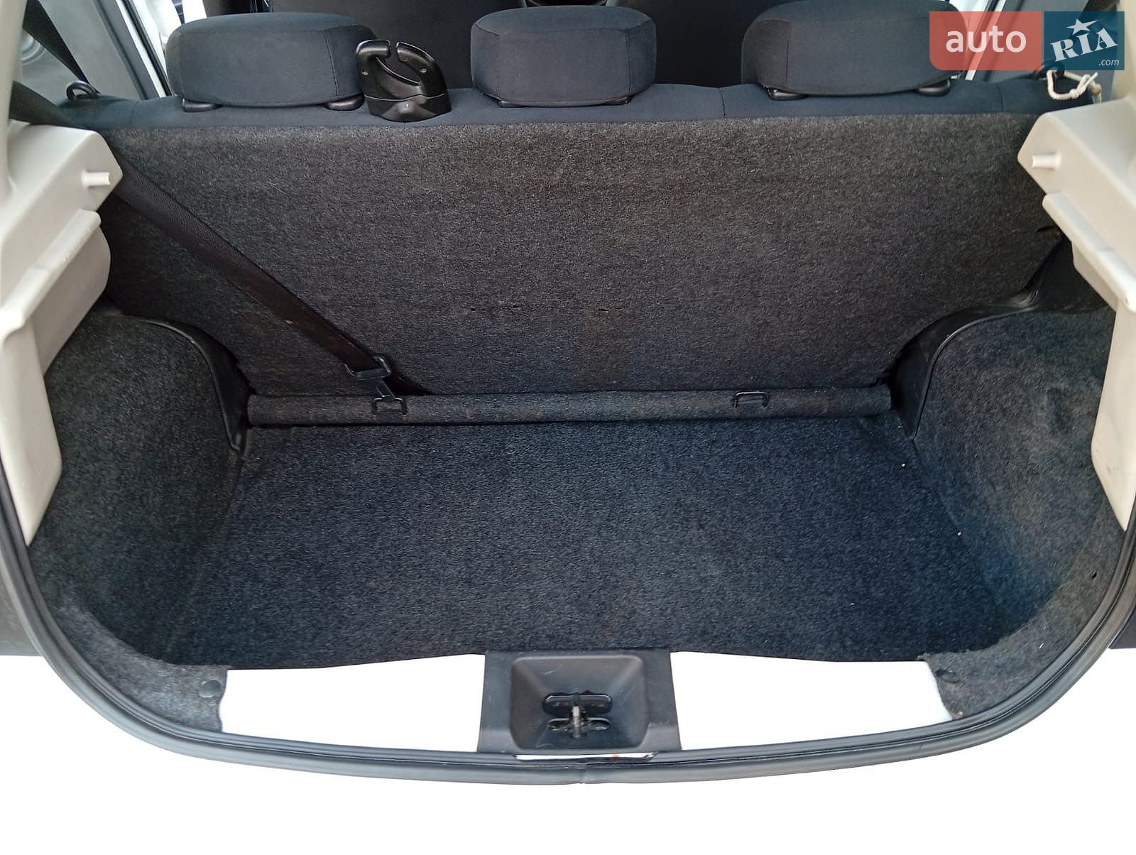 Nissan Micra 2011 VIN MDHFBUK13U0026726 фото оголошення 27 з 31