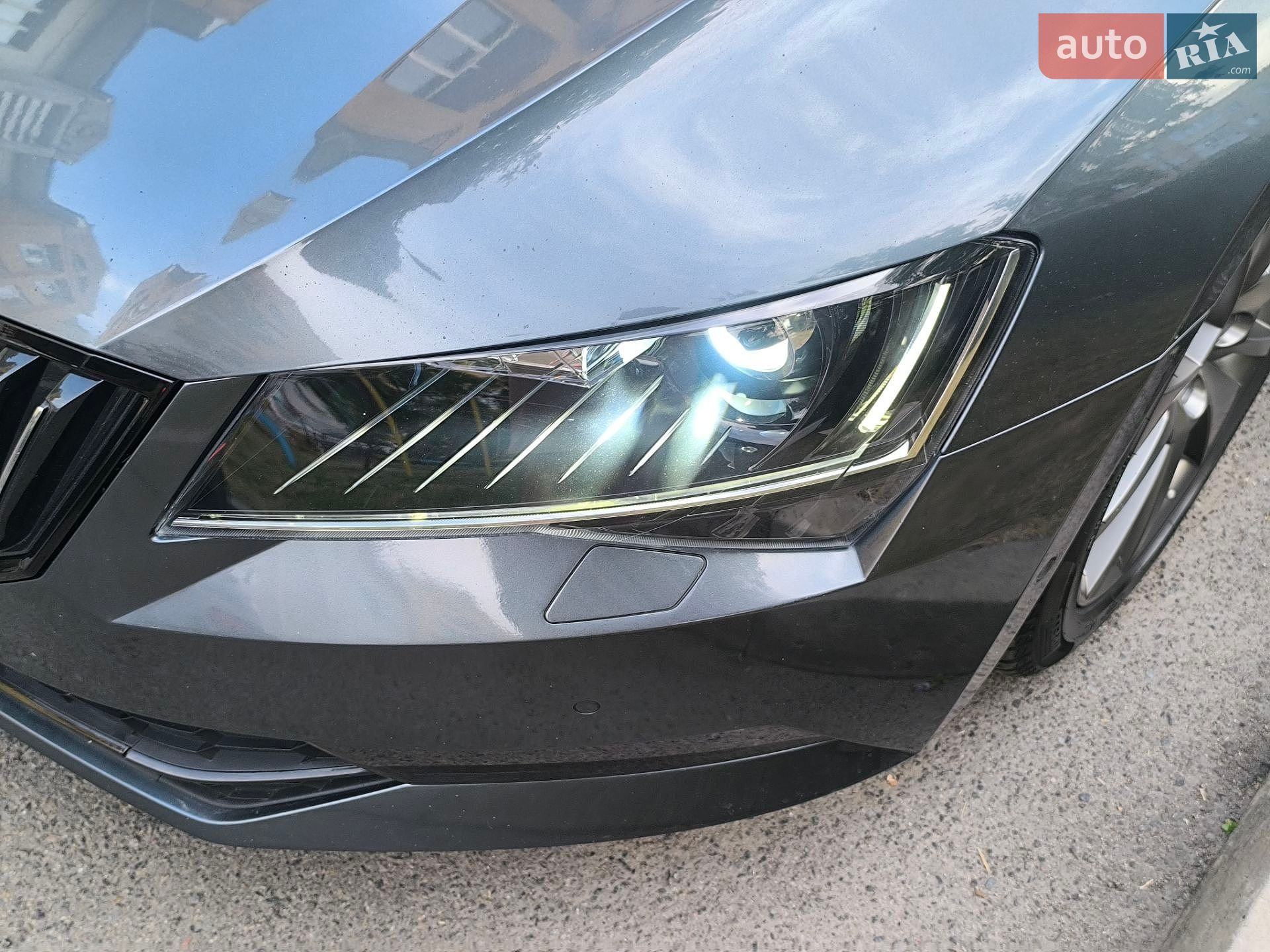Skoda Superb 2018 VIN TMBLJ7NP5K7040030 фото оголошення 15 з 58