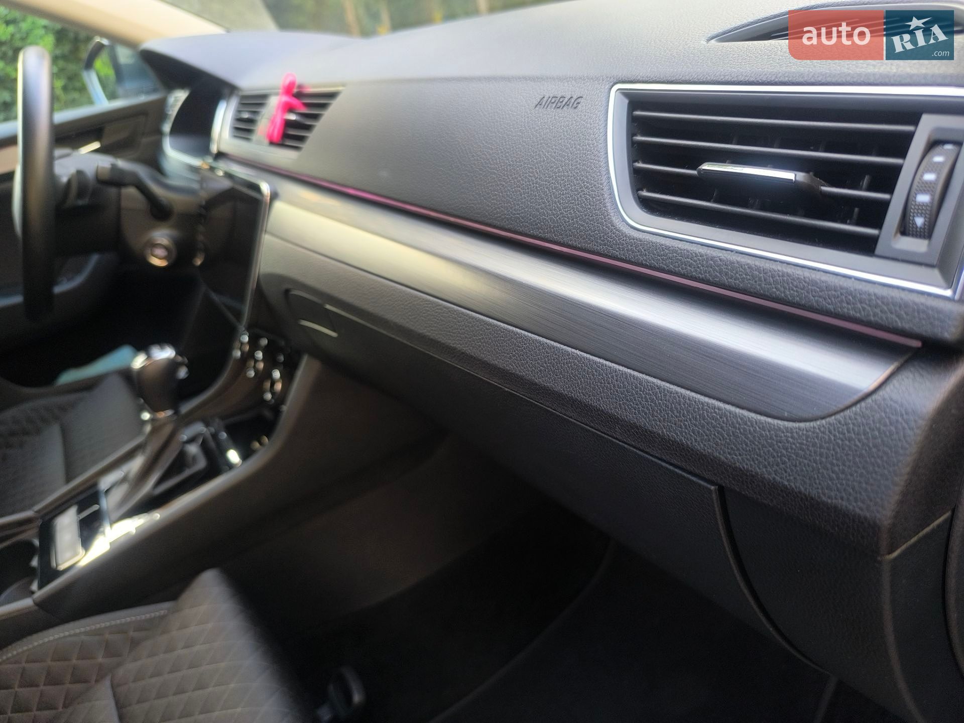 Skoda Superb 2018 VIN TMBLJ7NP5K7040030 фото оголошення 22 з 58