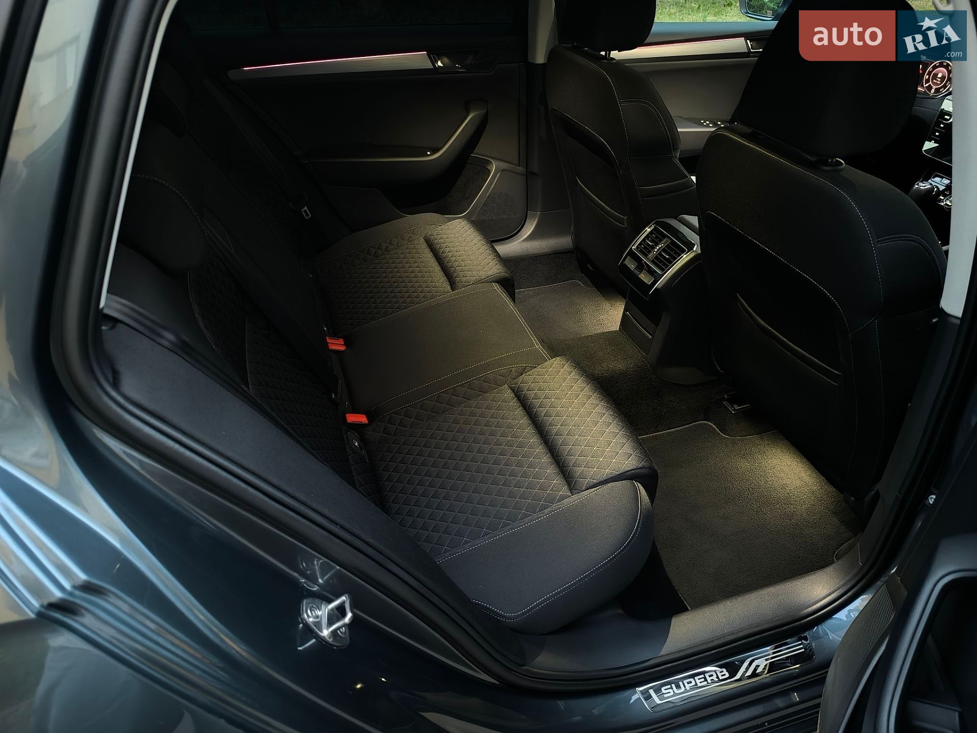Skoda Superb 2018 VIN TMBLJ7NP5K7040030 фото оголошення 27 з 58