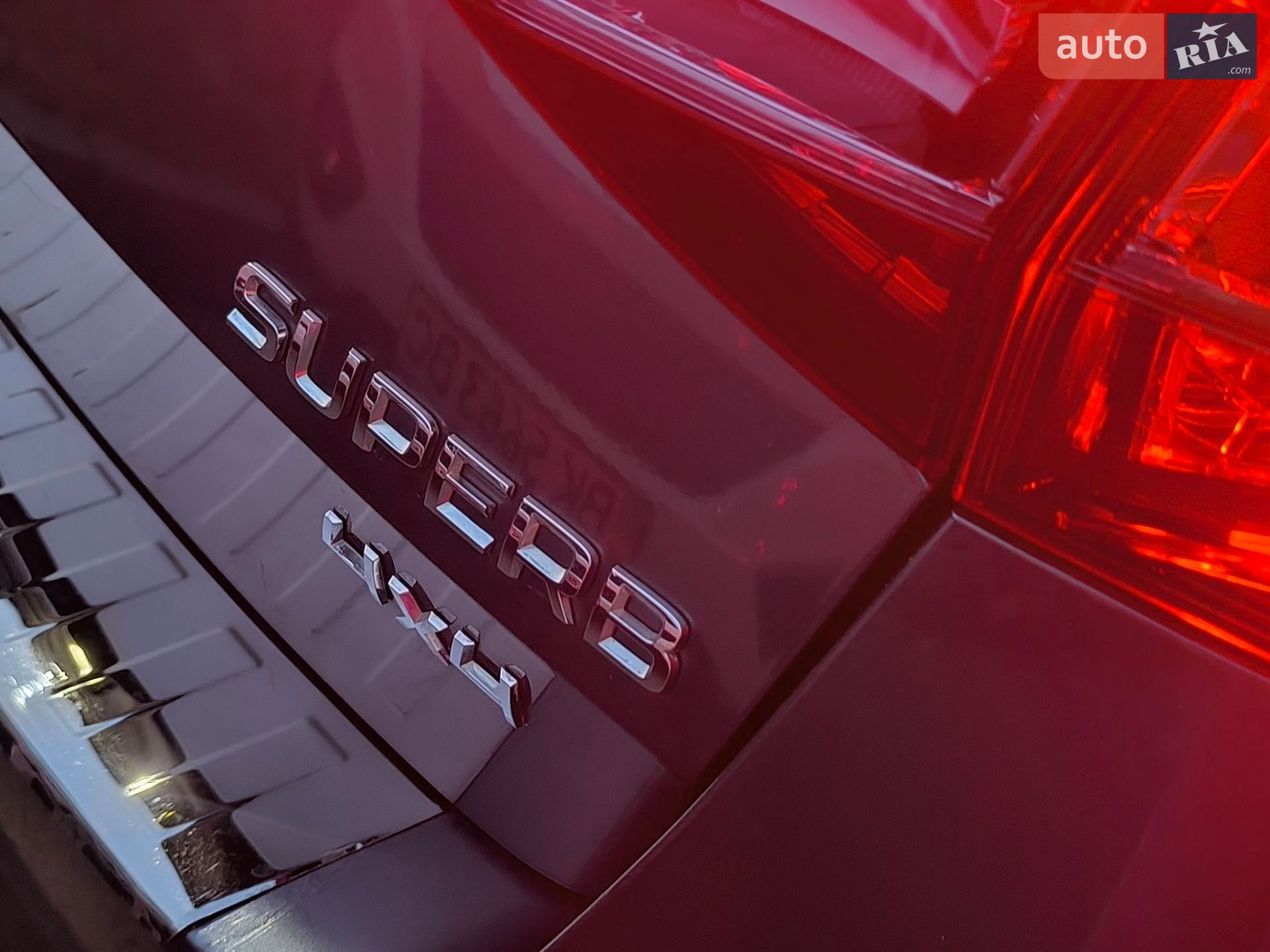 Skoda Superb 2018 VIN TMBLJ7NP5K7040030 фото оголошення 40 з 58