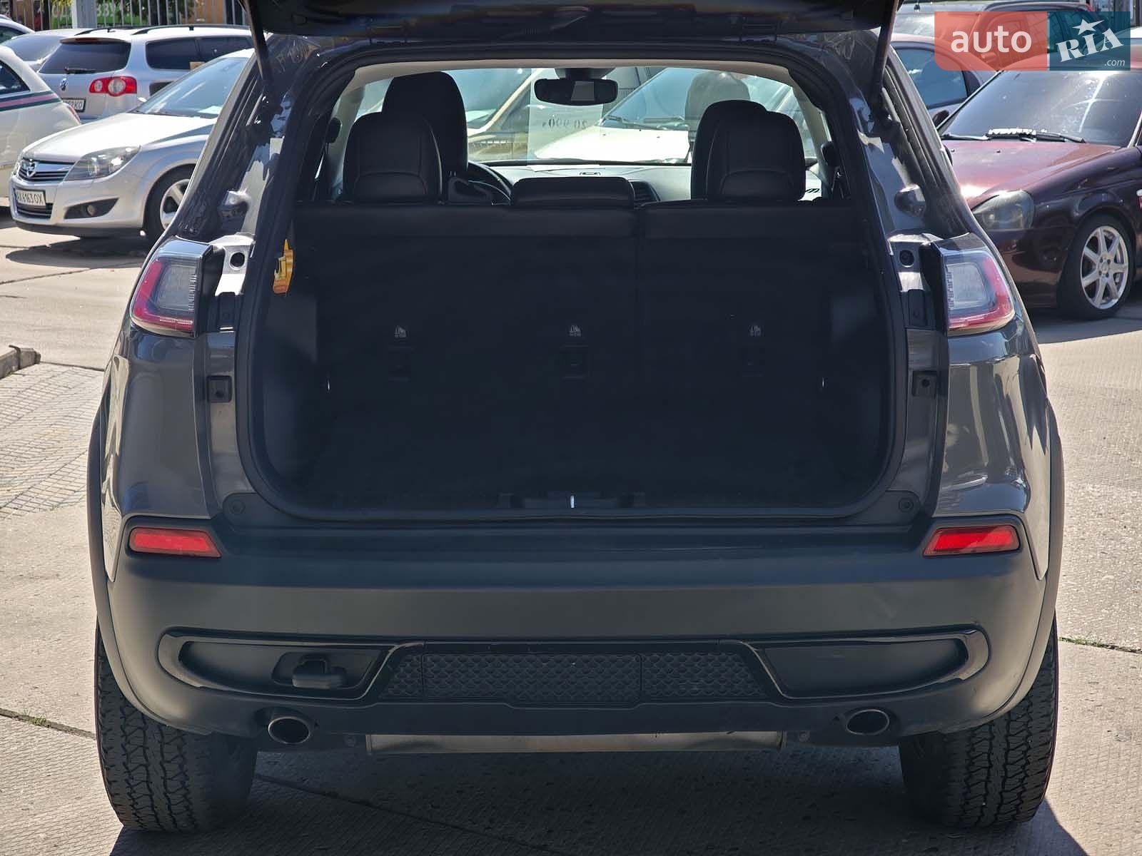Jeep Cherokee 2022 VIN 1C4PJMCX2ND555852 фото оголошення 17 з 35