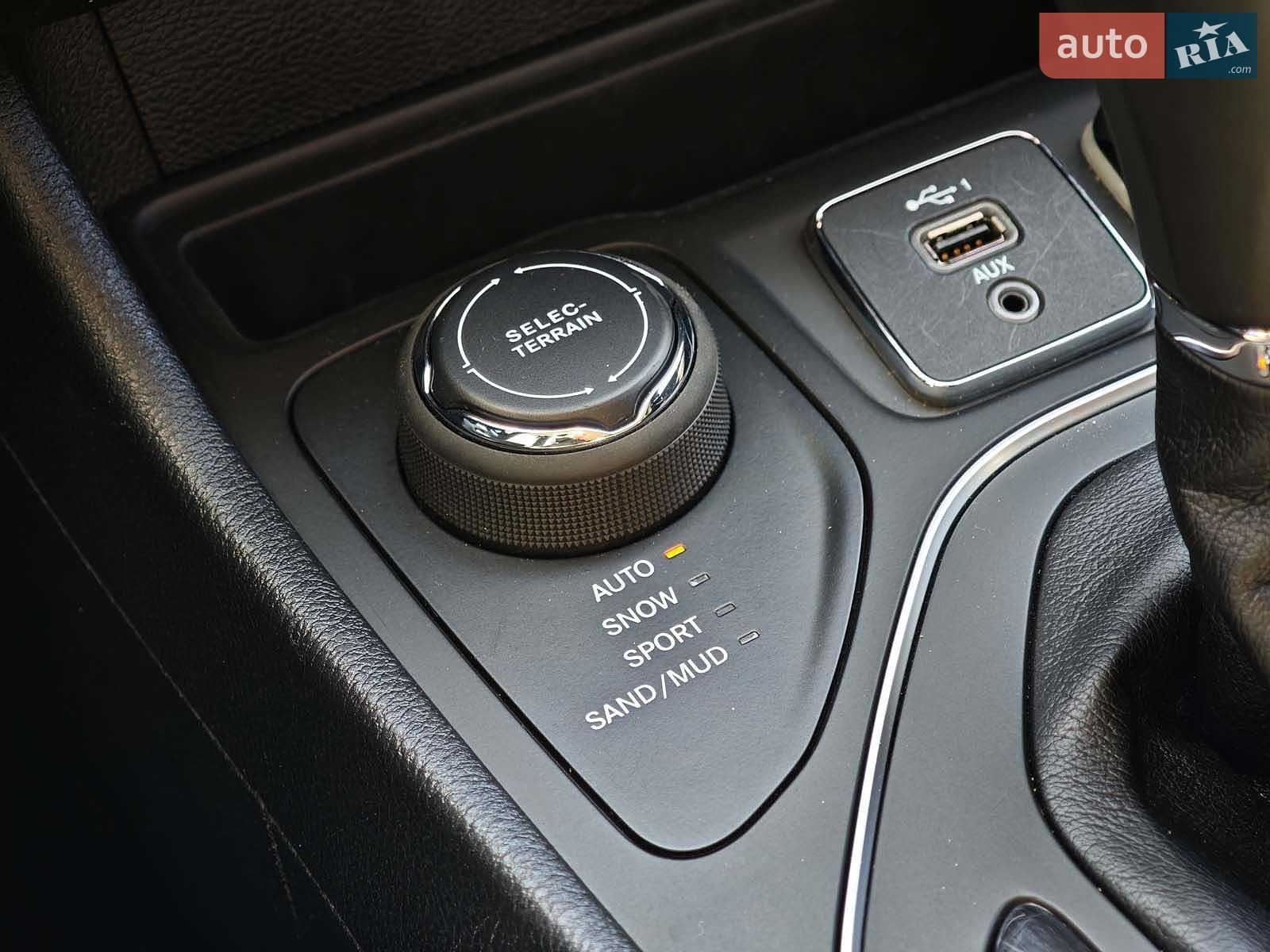 Jeep Cherokee 2022 VIN 1C4PJMCX2ND555852 фото оголошення 24 з 35