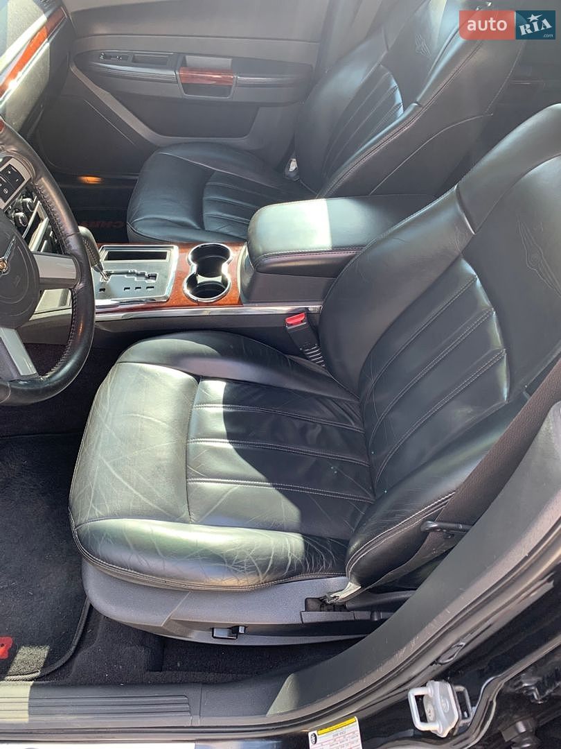 Chrysler 300C 2008 VIN 1A8G7E7V88Y102371 фото оголошення 4 з 14
