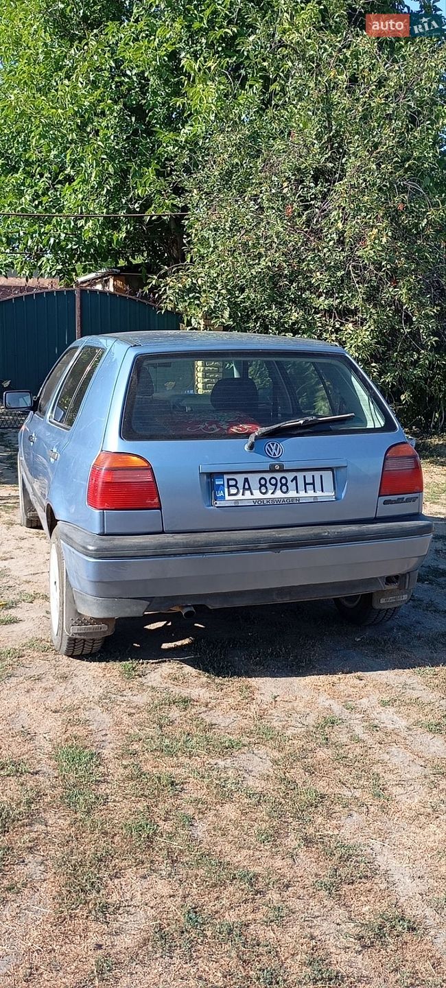 Volkswagen Golf 1994 VIN WVWZZZ1HZRW464971 фото оголошення 3 з 7