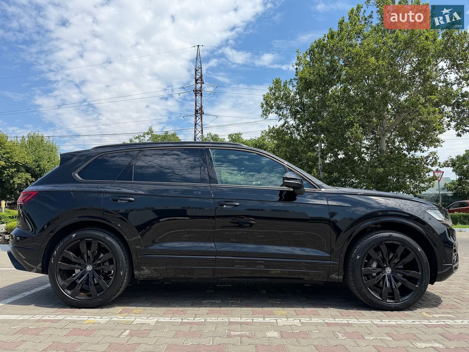 Volkswagen Touareg 2024 VIN WVGZZZCR3SD002702 фото оголошення 4 з 31