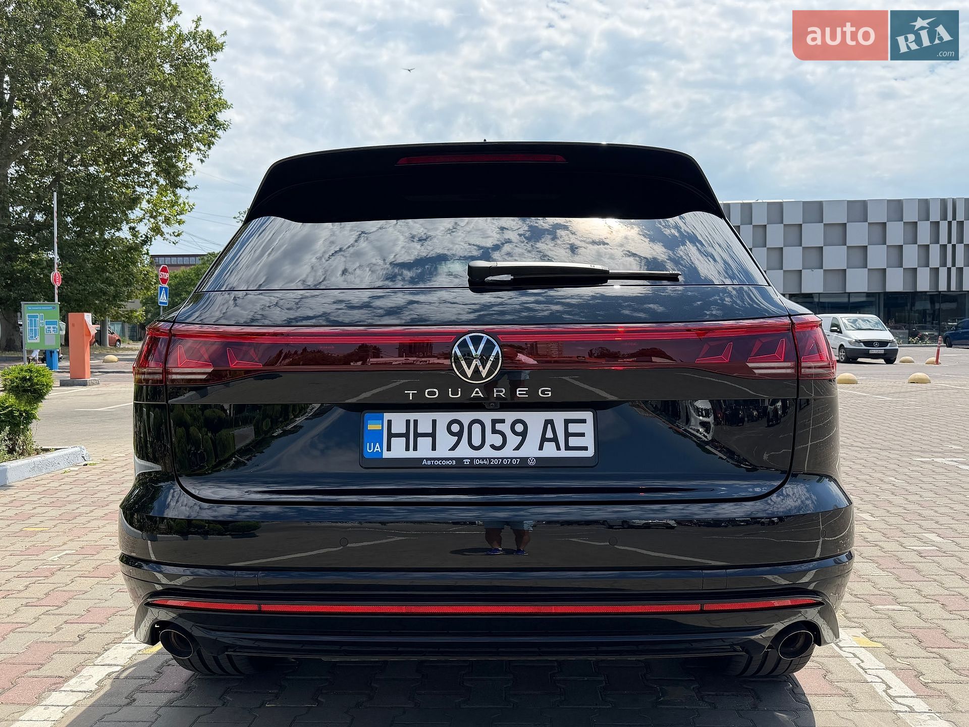 Volkswagen Touareg 2024 VIN WVGZZZCR3SD002702 фото оголошення 6 з 31