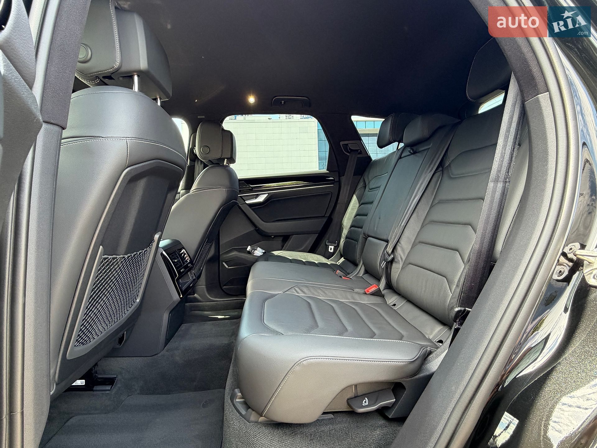 Volkswagen Touareg 2024 VIN WVGZZZCR3SD002702 фото оголошення 12 з 31