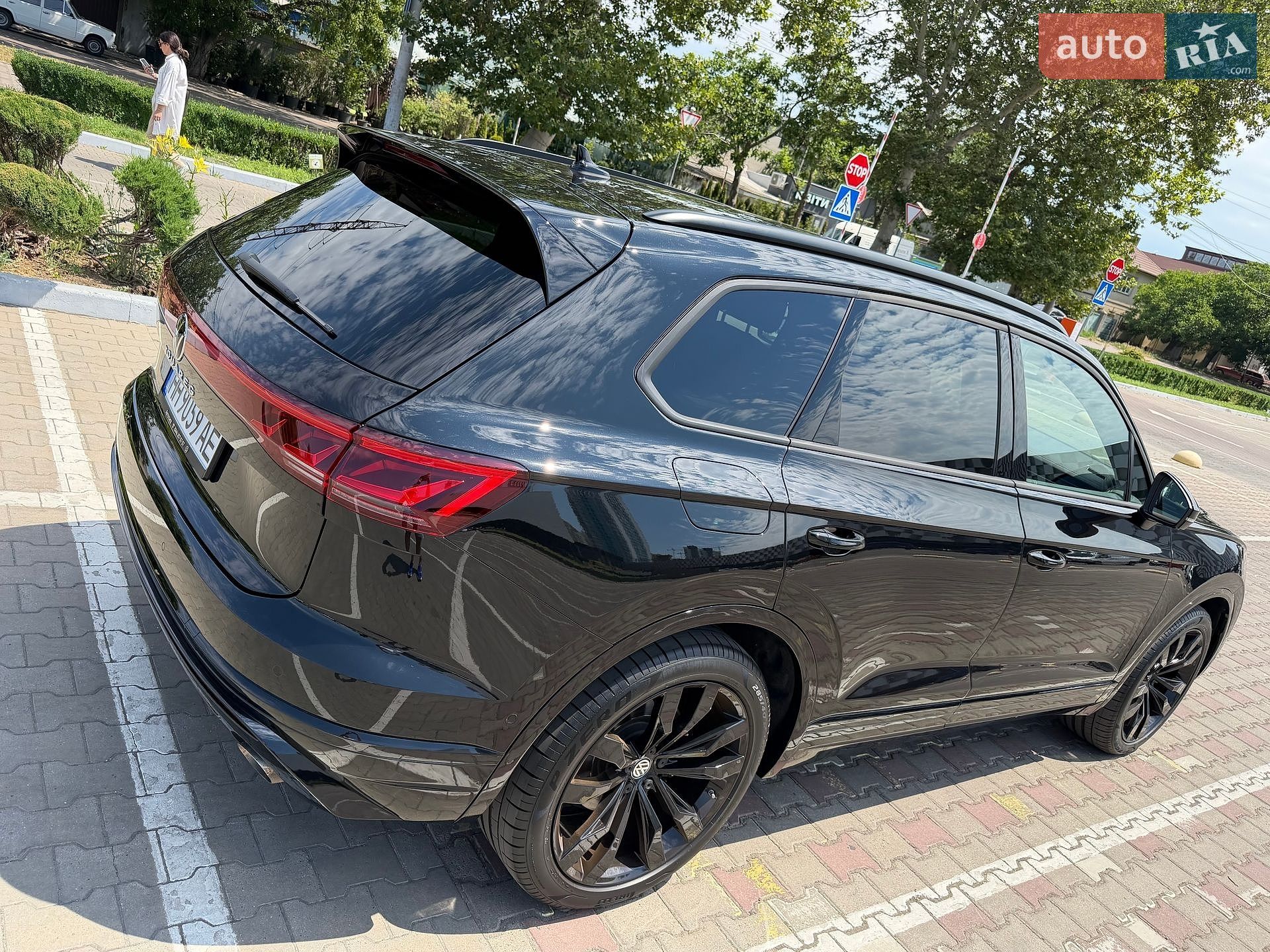 Volkswagen Touareg 2024 VIN WVGZZZCR3SD002702 фото оголошення 29 з 31