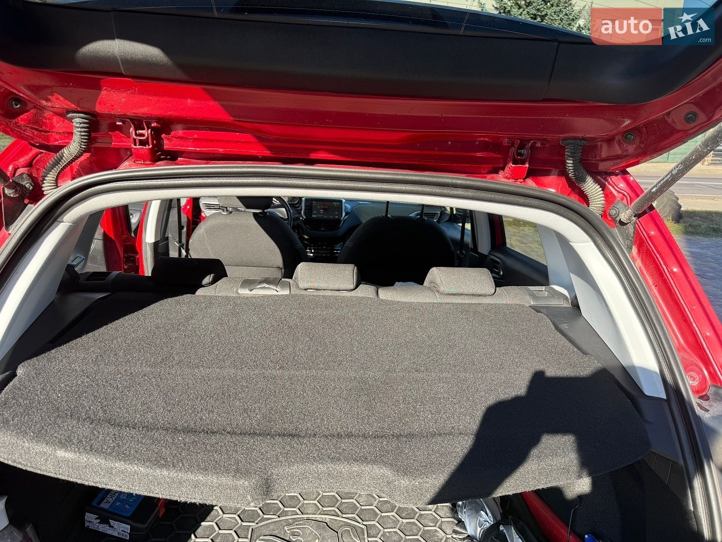 Peugeot 2008 2017 VIN VF3CUHNVTHY144981 фото оголошення 13 з 13