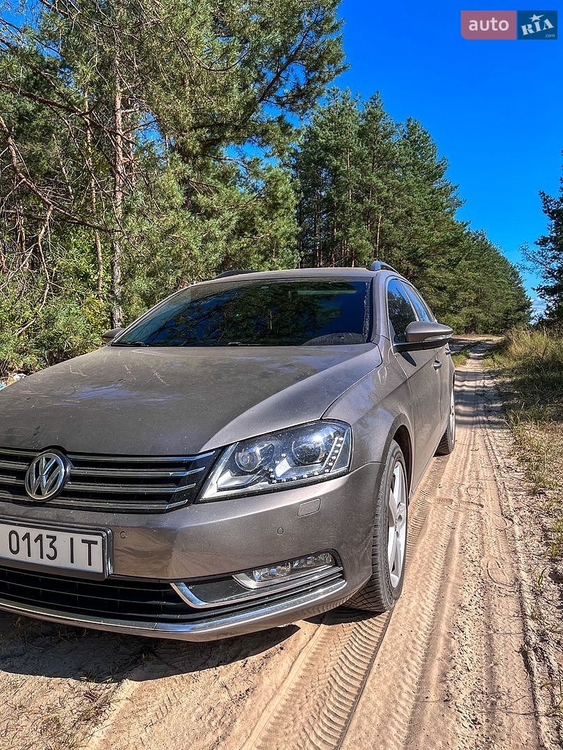 Volkswagen Passat 2011 VIN WVWZZZ3CZCE041866 фото оголошення 4 з 42