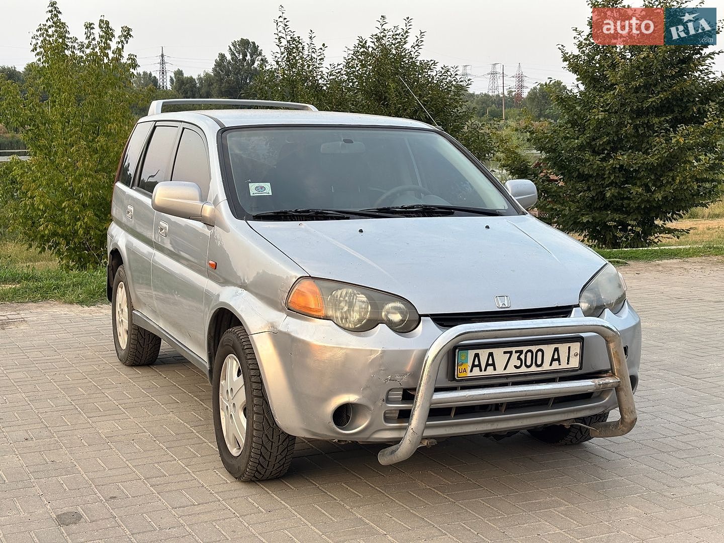 Honda HR-V 2000 VIN JHMGH4850YS215122 фото оголошення 2 з 17