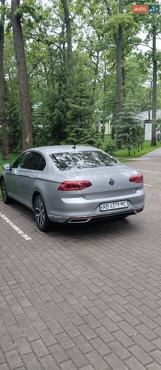 Volkswagen Passat 2021 VIN WVWZZZ3CZNE024601 фото оголошення 9 з 28