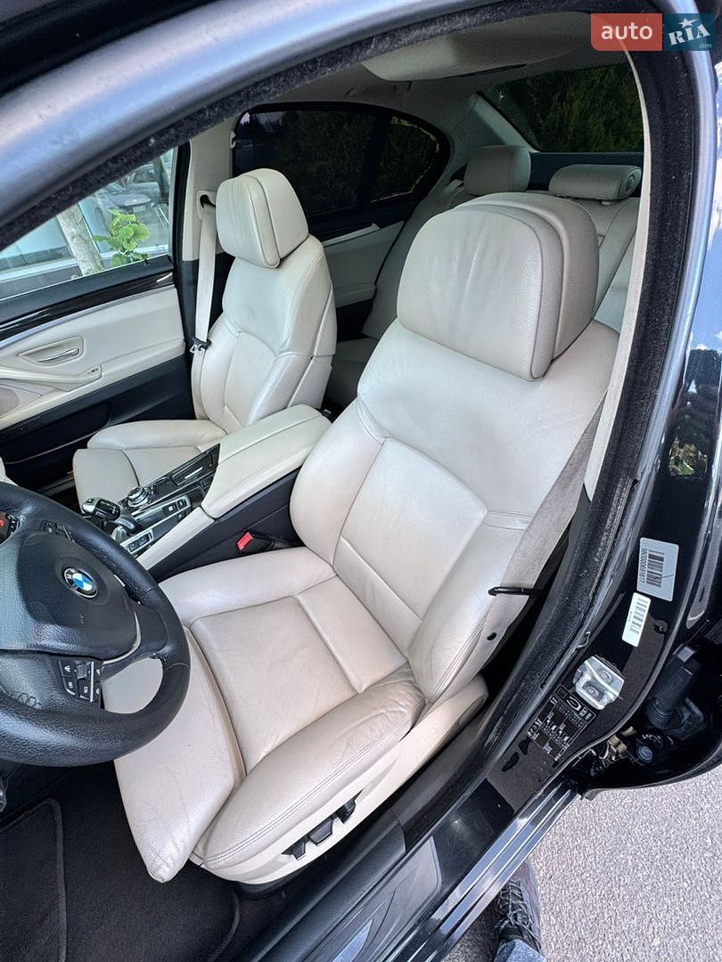 BMW 5 Series 2011 VIN WBAXA510X0DW56364 фото оголошення 16 з 26