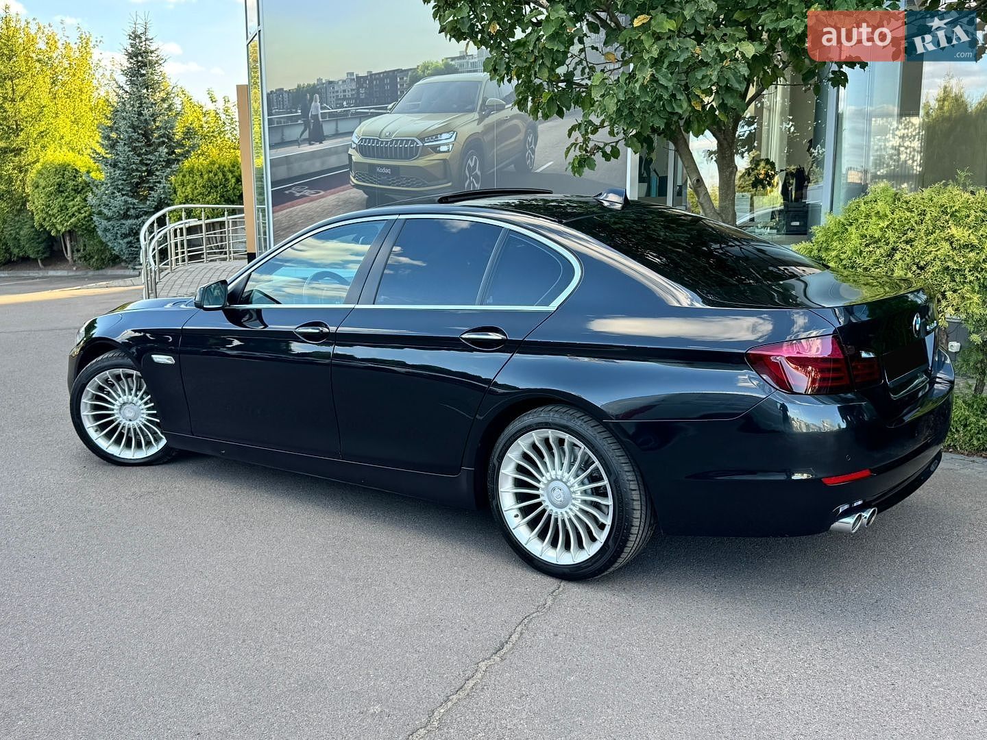 BMW 5 Series 2011 VIN WBAXA510X0DW56364 фото оголошення 26 з 26